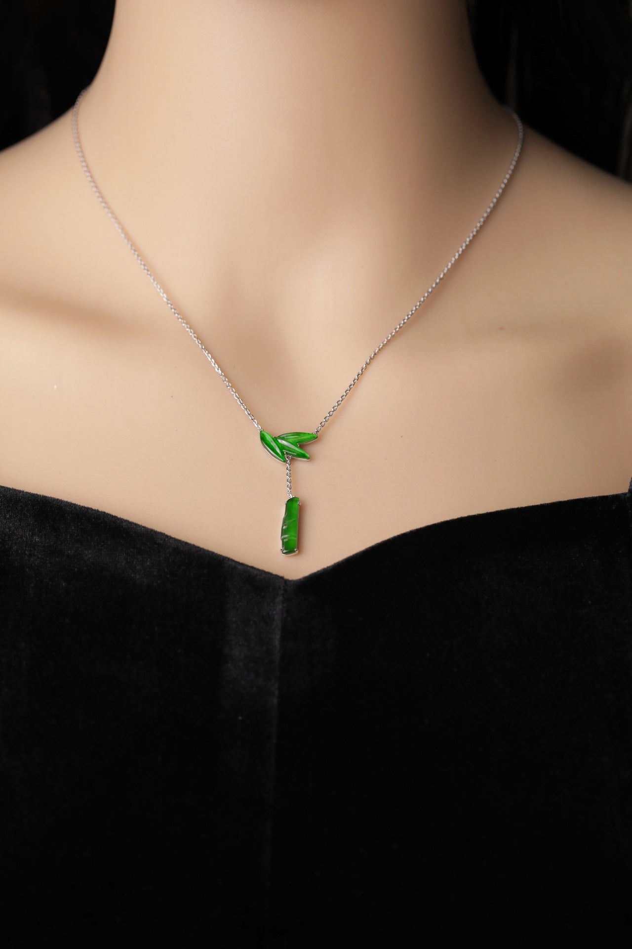 925 Silver "Zhizhu" (Bamboo) Jade Necklace – Overall dimensions: 480mm x 36mm x 3.2mm