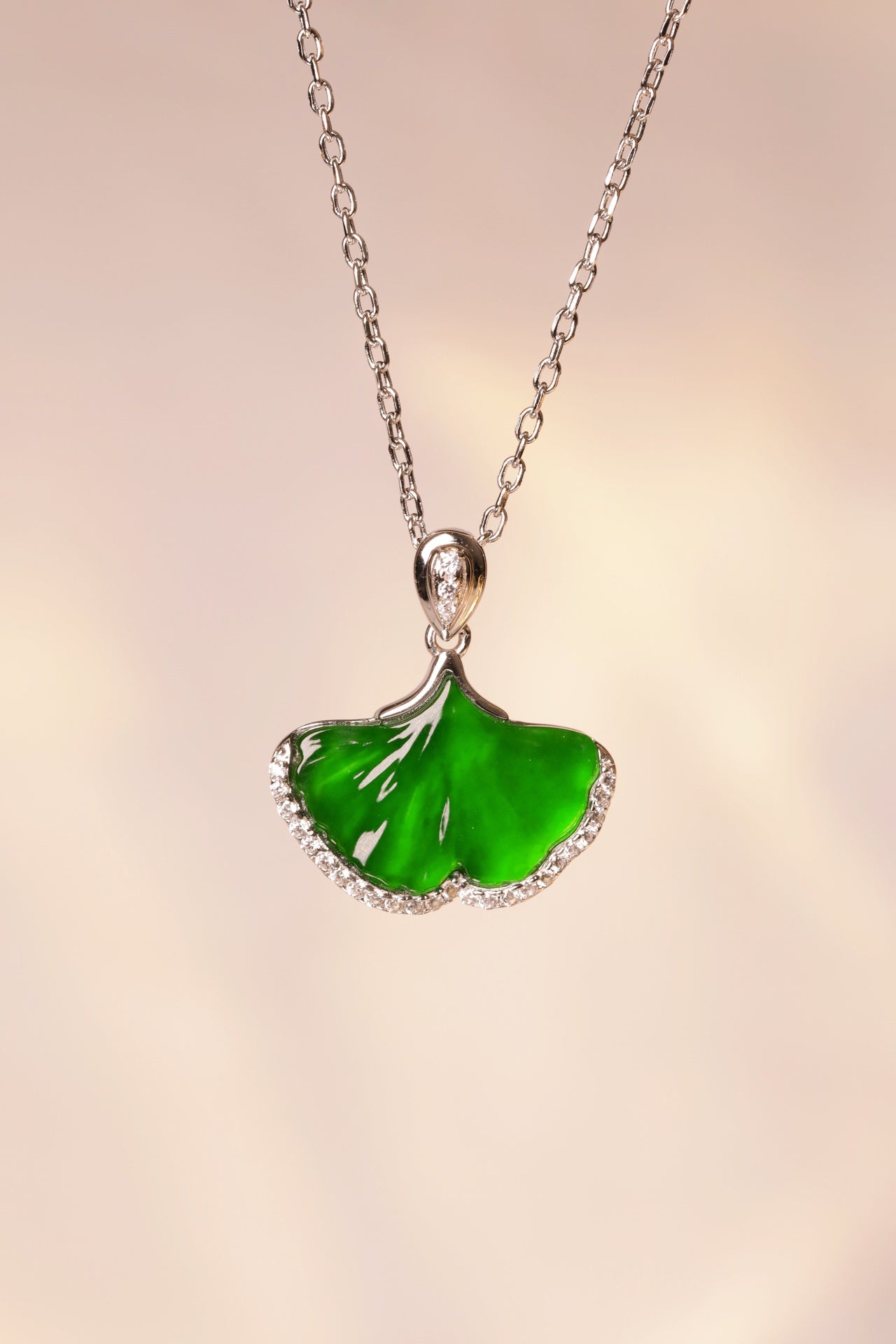 925 Silver Ginkgo Leaf Jadeite Necklace (Overall Dimensions: 460mm x 19.9mm x 4.7mm)