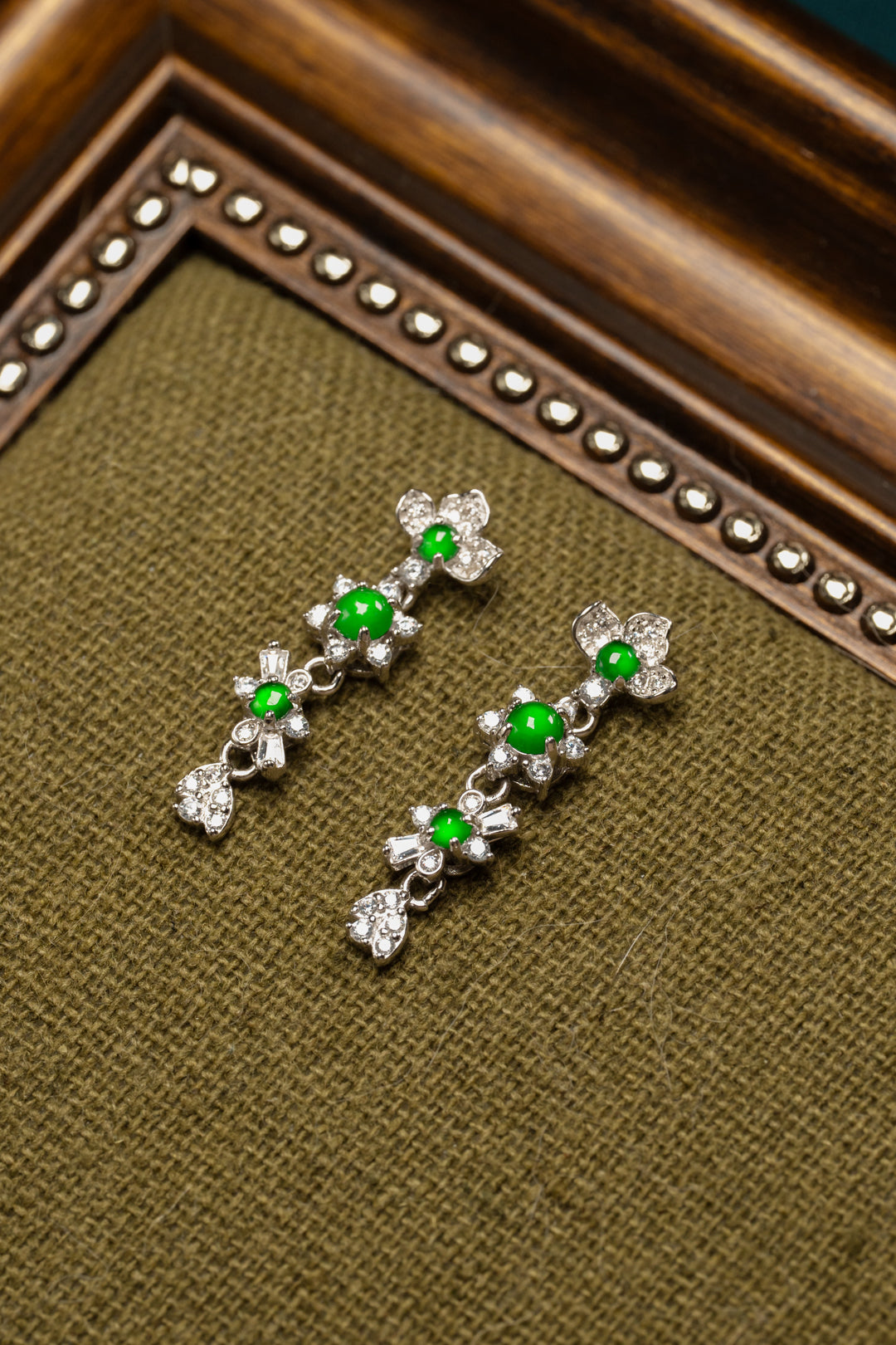 925 Silver Floral Jadeite Earrings with Oval Cabochons (Overall Dimensions: 26.3mm x 7.5mm x 5.2mm)