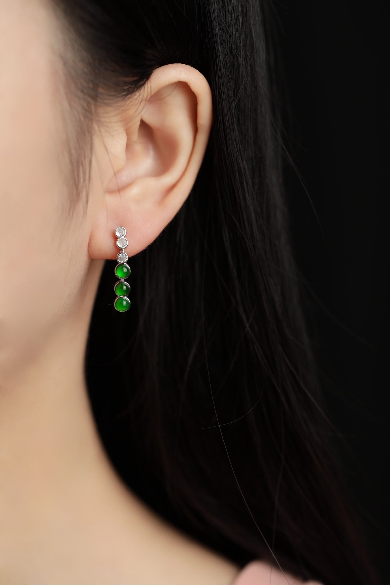 925 silver jadeite drop earrings featuring oval cabochons; overall dimensions: 22mm x 4.4mm x 2.5mm.