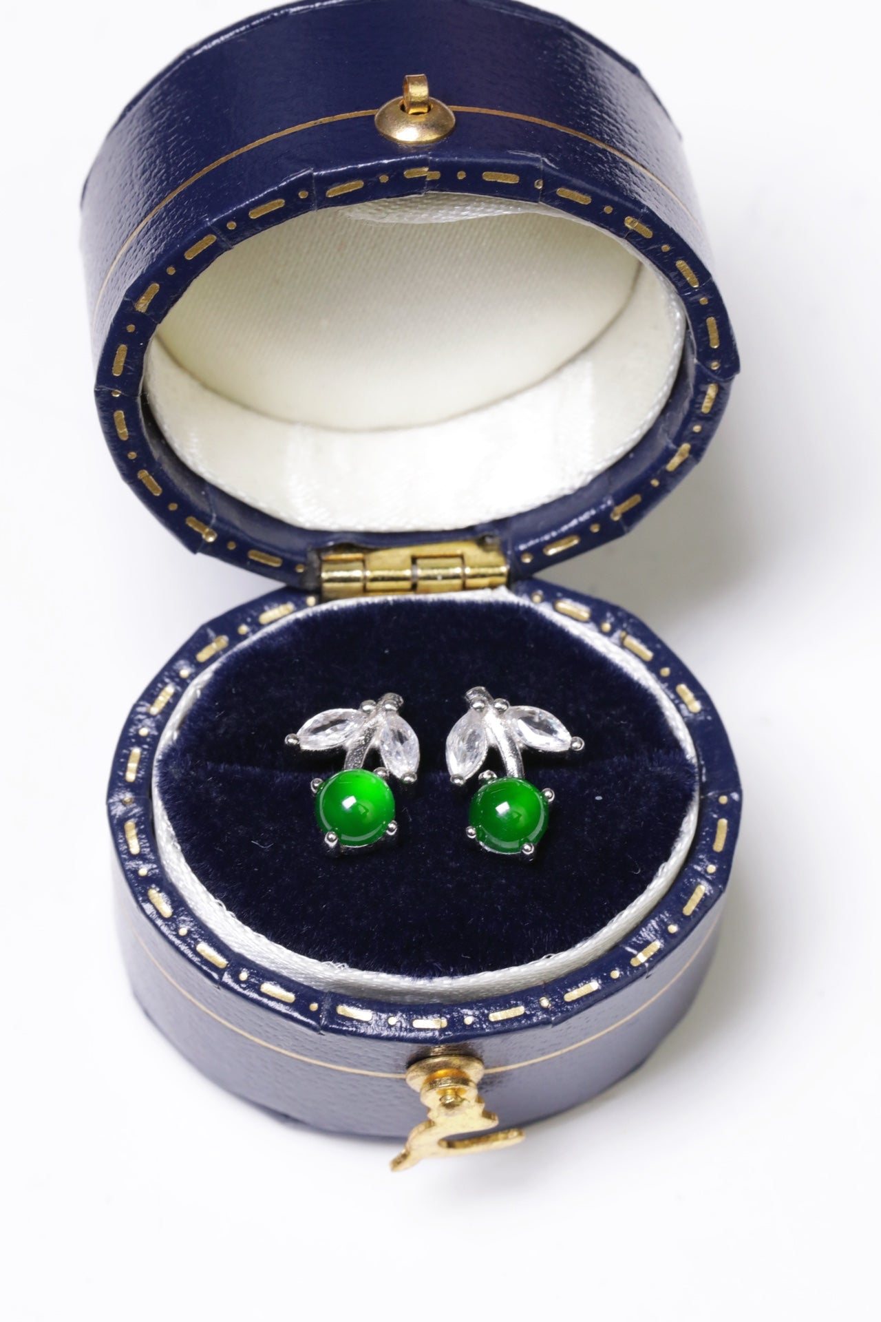 925 Silver Cherry Jadeite Stud Earrings (Overall Dimensions: 10.3mm x 7.2mm x 3mm)