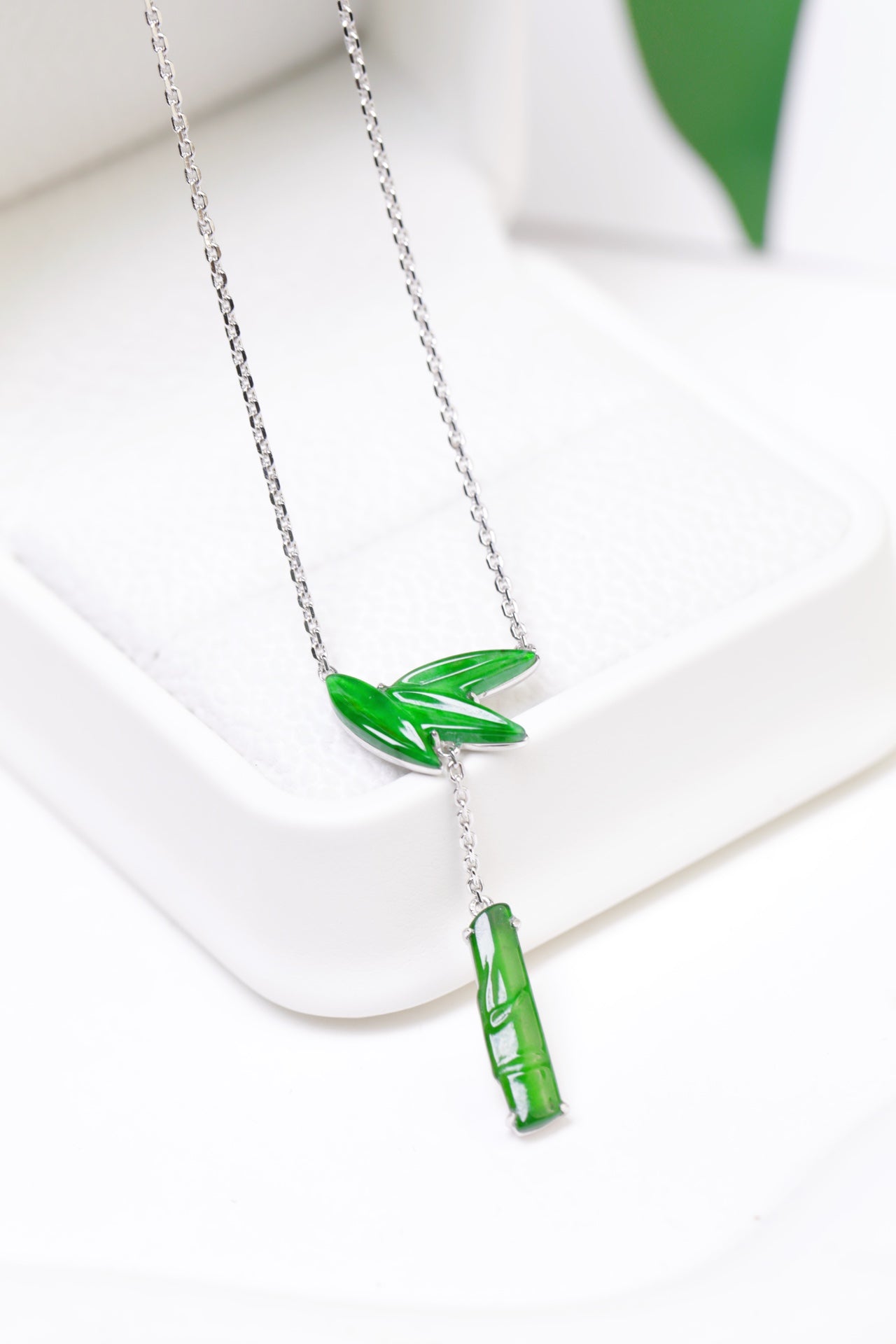 925 Silver "Zhizhu" (Bamboo) Jade Necklace – Overall dimensions: 480mm x 36mm x 3.2mm