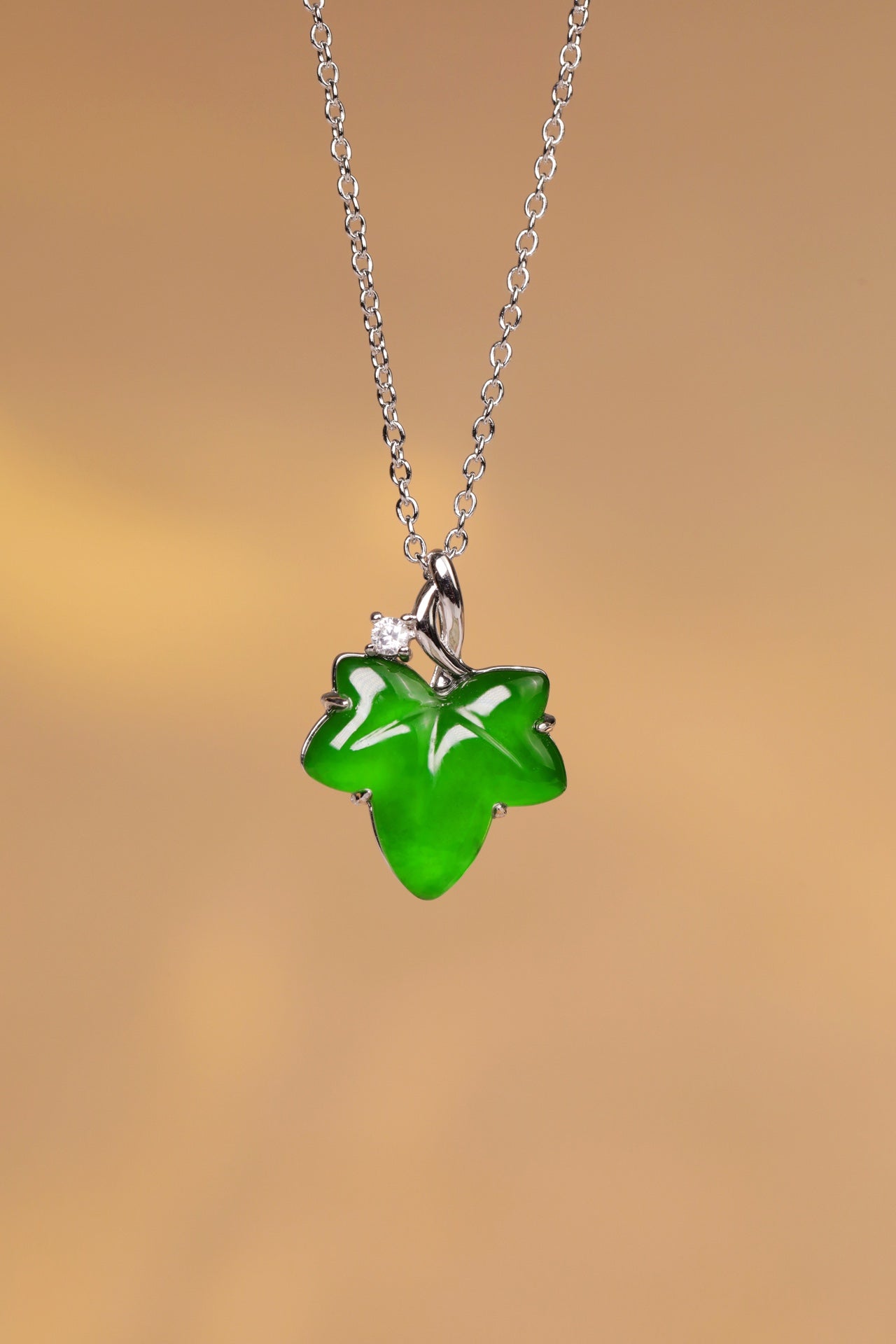 925 Silver Jade Necklace with "Cotton-like Inclusion" Design (Overall Dimensions: 475mm x 18.5mm x 4.1mm)
