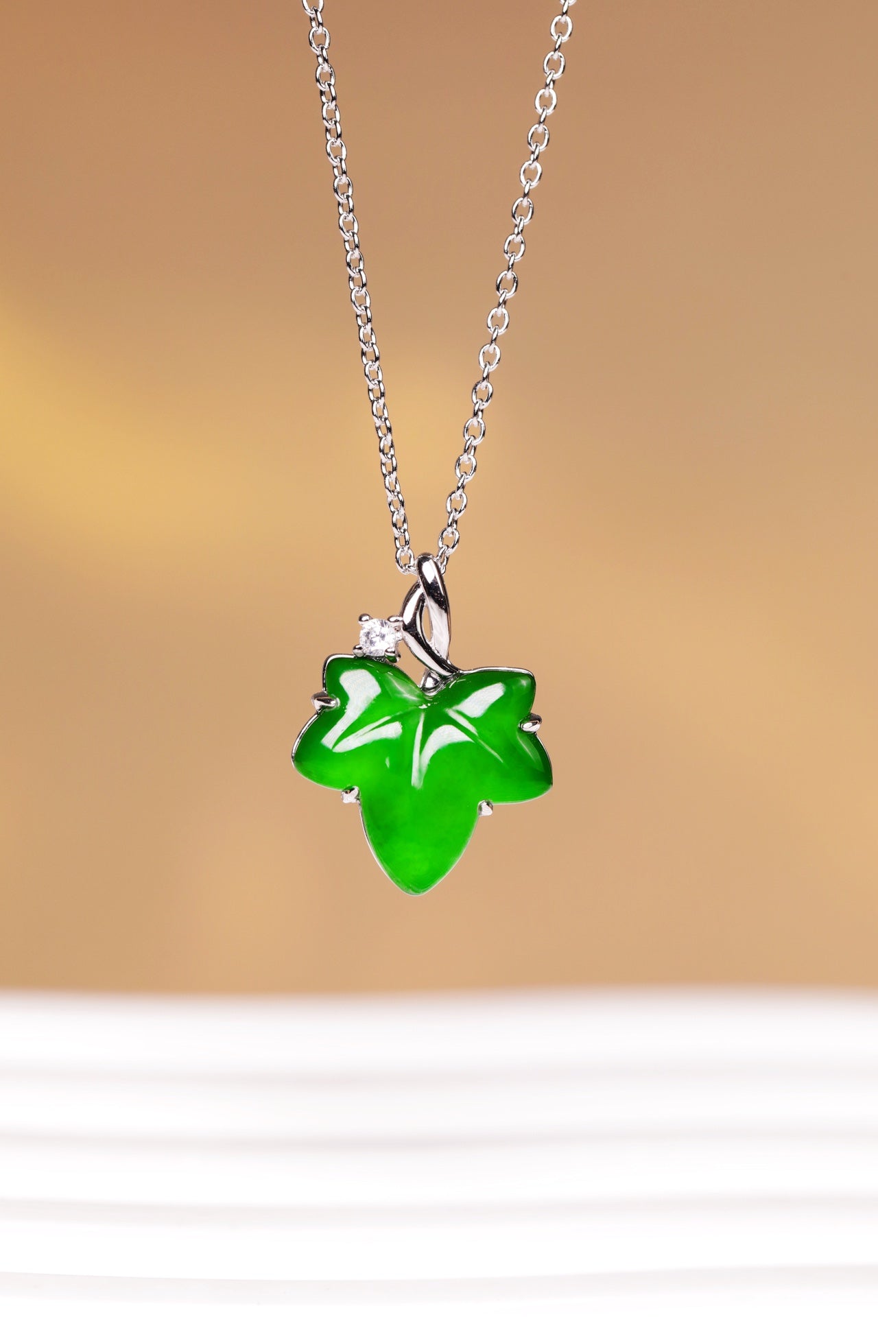 925 Silver Jade Necklace with "Cotton-like Inclusion" Design (Overall Dimensions: 475mm x 18.5mm x 4.1mm)