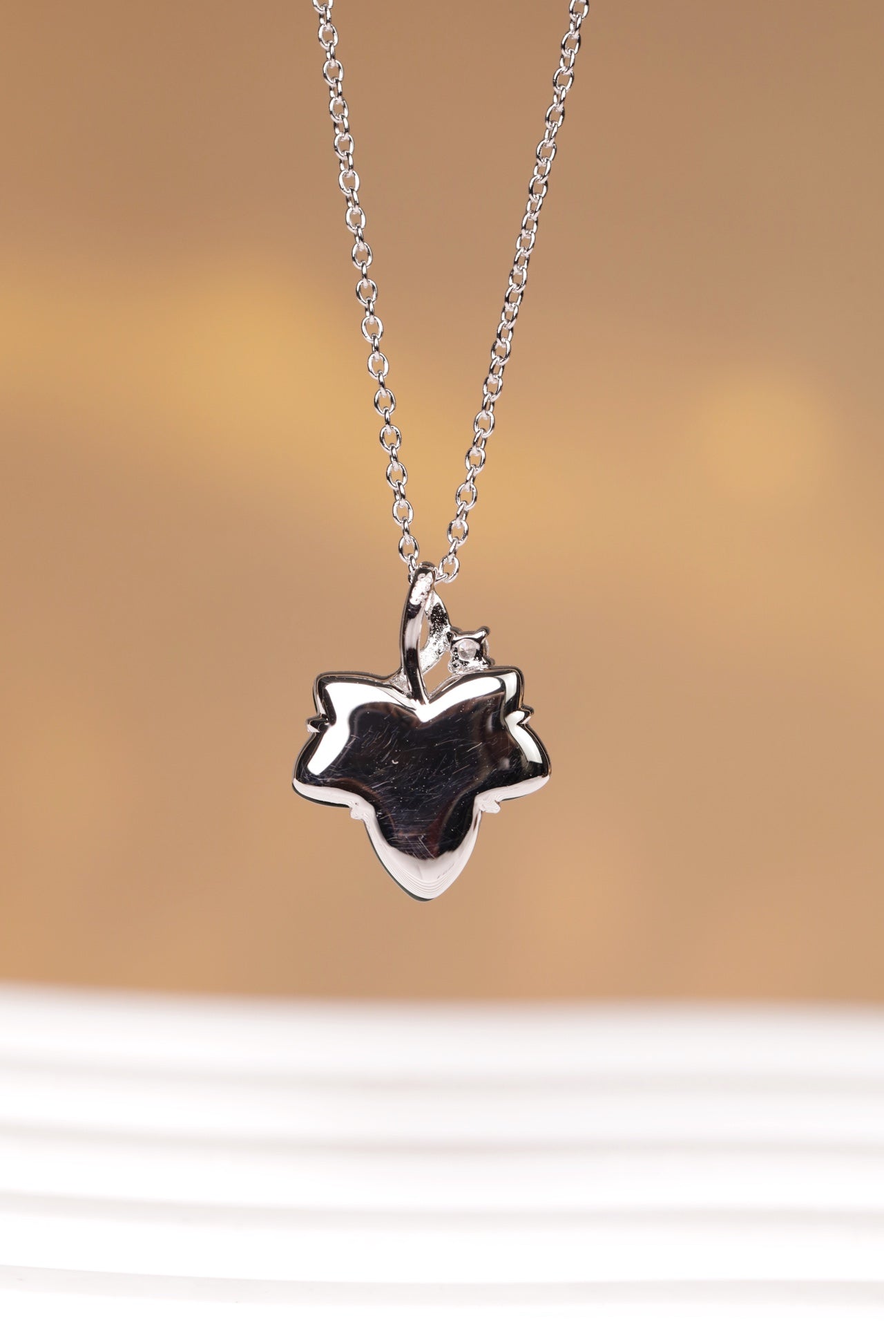 925 Silver Jade Necklace with "Cotton-like Inclusion" Design (Overall Dimensions: 475mm x 18.5mm x 4.1mm)