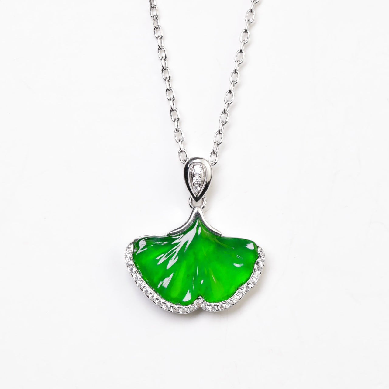925 Silver Ginkgo Leaf Jadeite Necklace (Overall Dimensions: 460mm x 19.9mm x 4.7mm)