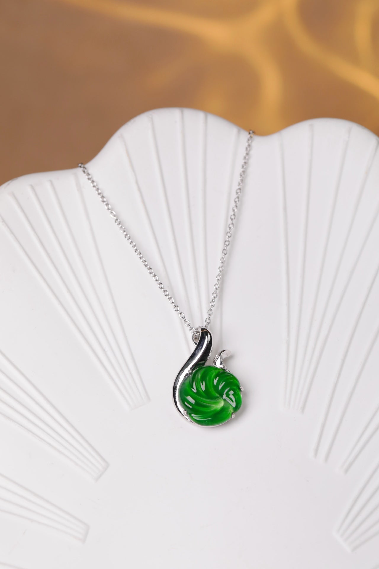 925 Silver "Swirling Dance" Jadeite Necklace (Overall Dimensions: 475mm x 21.8mm x 6mm)