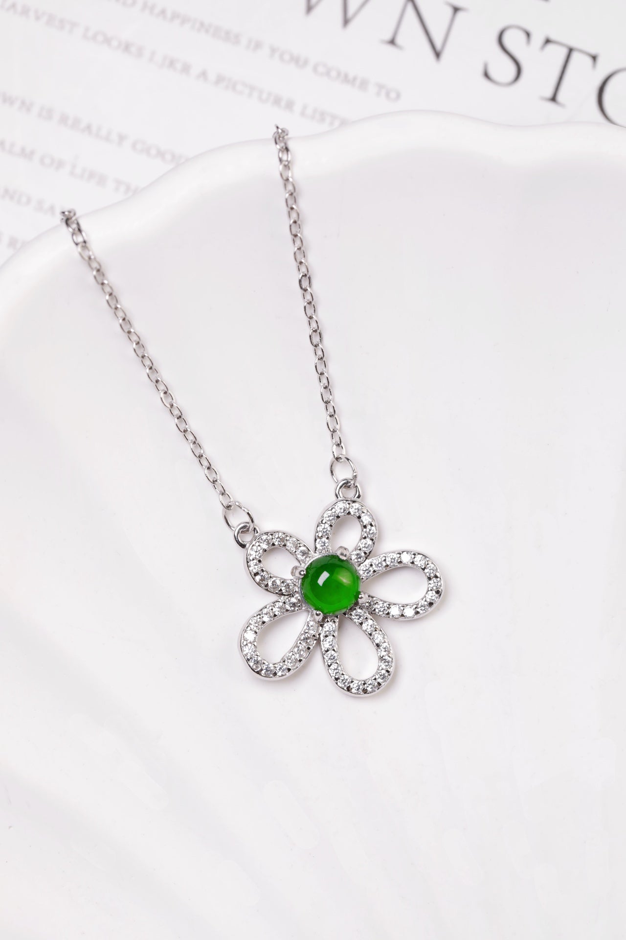 925 Silver Openwork Floral Jadeite Necklace (Overall Dimensions: 470mm x 17.3mm x 4.1mm)