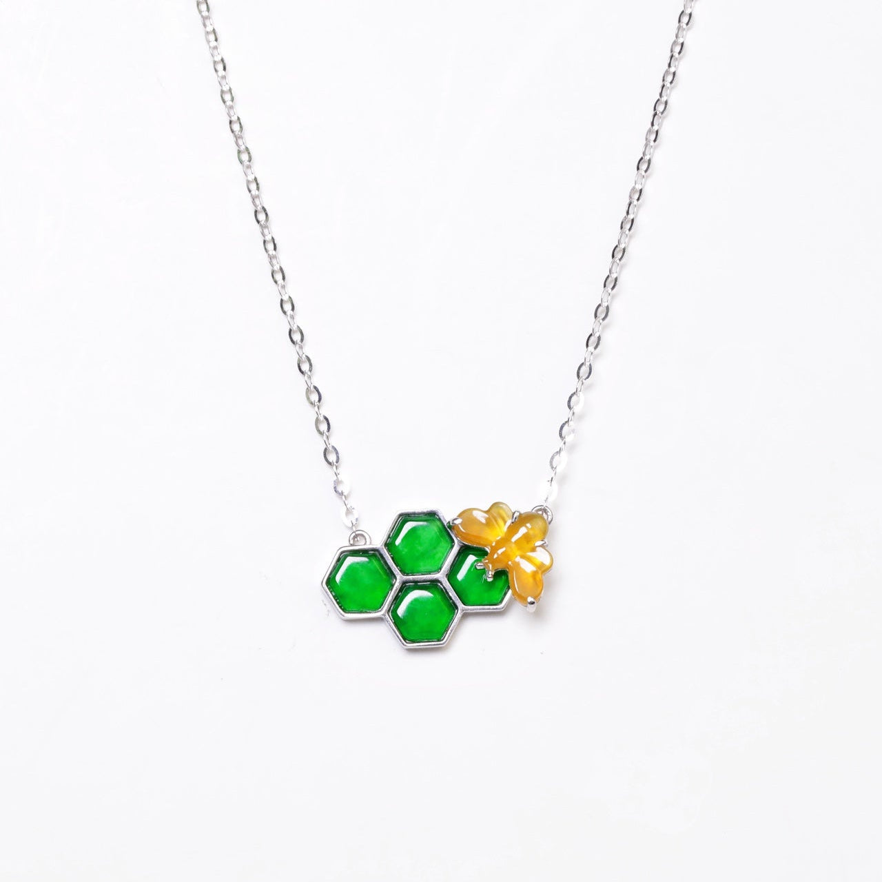 925 Silver Bee and Honeycomb Jade Necklace (Overall Dimensions: 460mm x 8.8mm x 6.3mm)