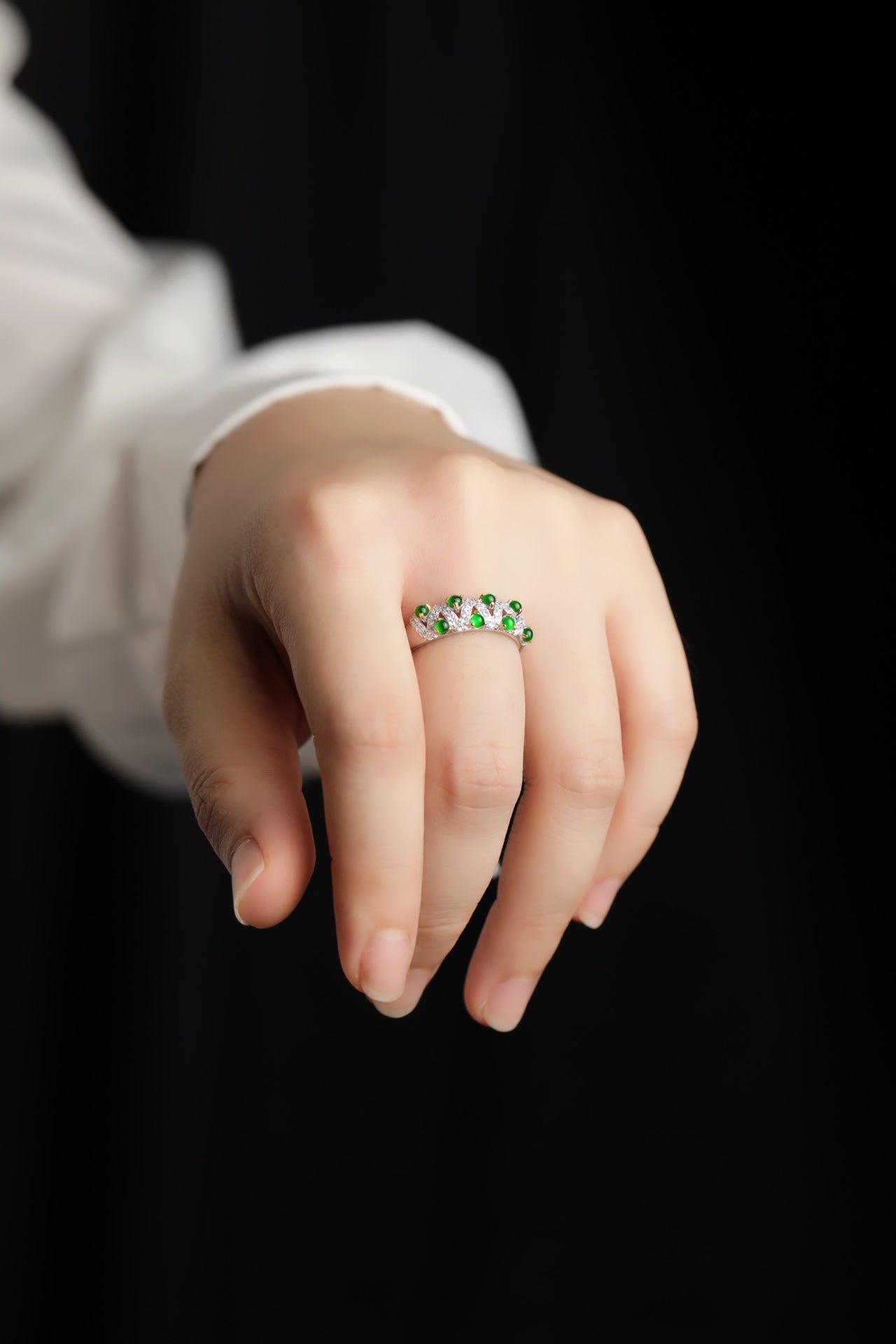 925 Sterling Silver "Nianxiang" (Cherished Thought) Jade Ring – Overall dimensions: 21mm x 6mm x 2.9mm