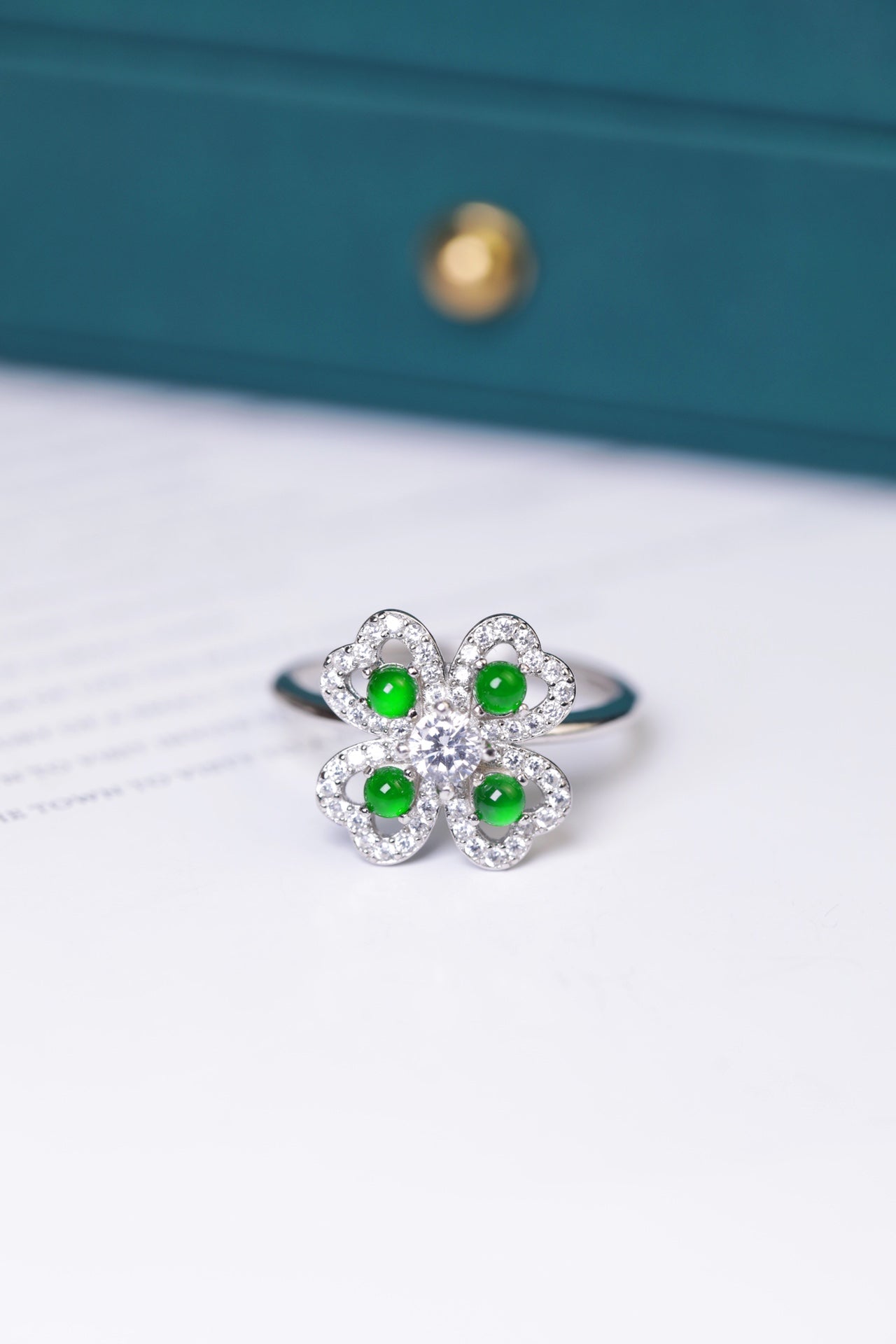 925 Silver Spinning Flower Jadeite Ring (Overall Dimensions: 14mm x 14mm x 6.3mm)