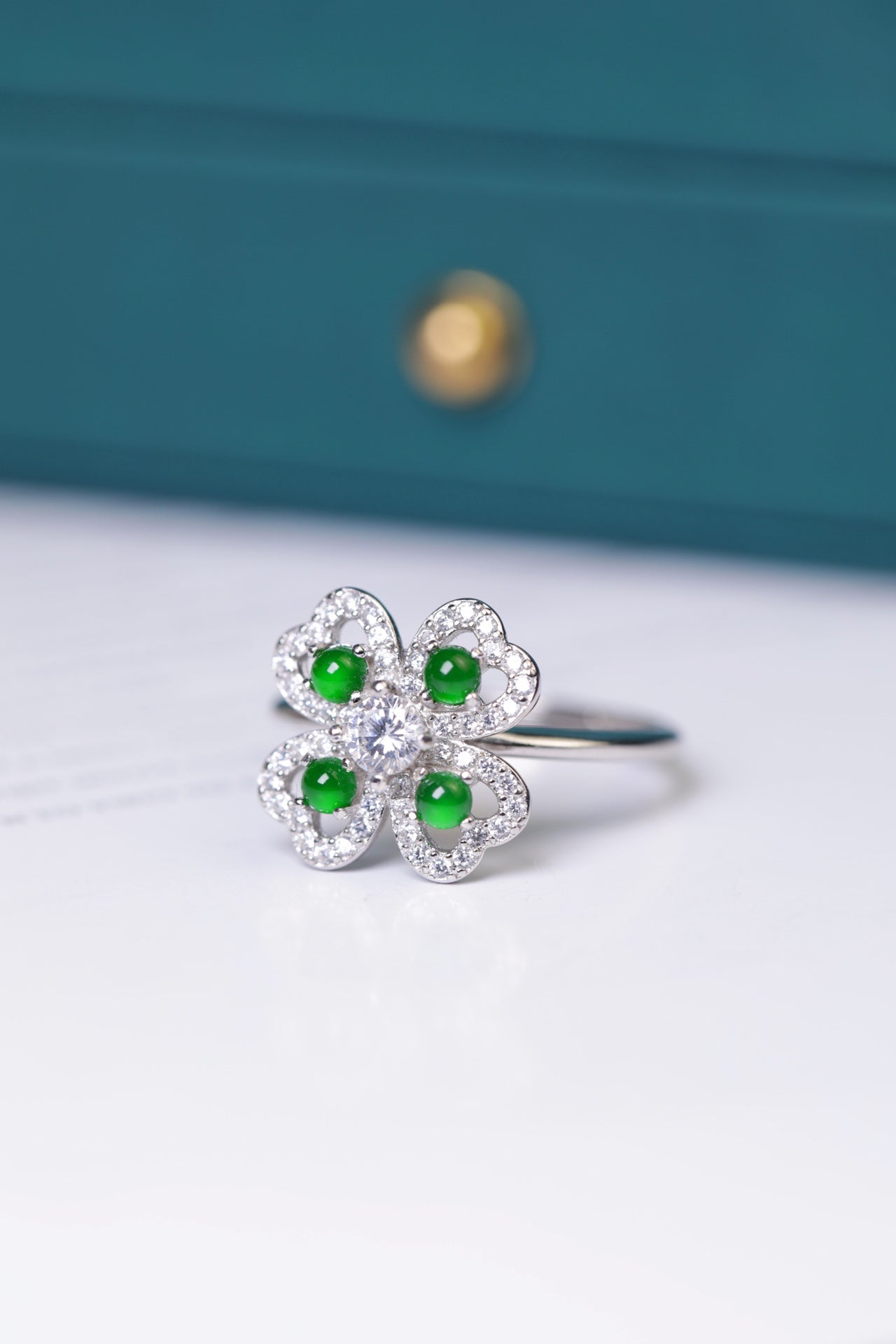 925 Silver Spinning Flower Jadeite Ring (Overall Dimensions: 14mm x 14mm x 6.3mm)