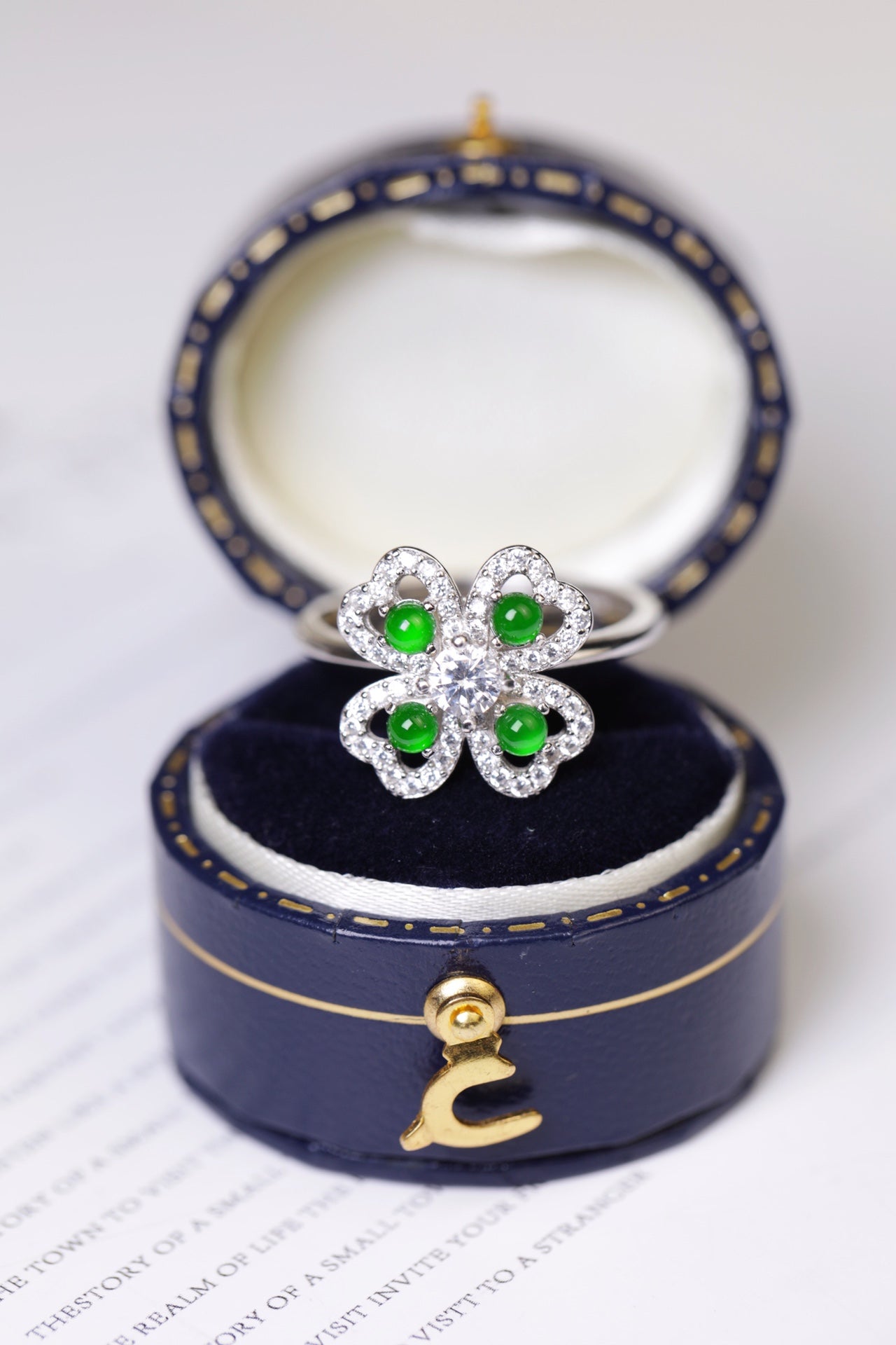 925 Silver Spinning Flower Jadeite Ring (Overall Dimensions: 14mm x 14mm x 6.3mm)