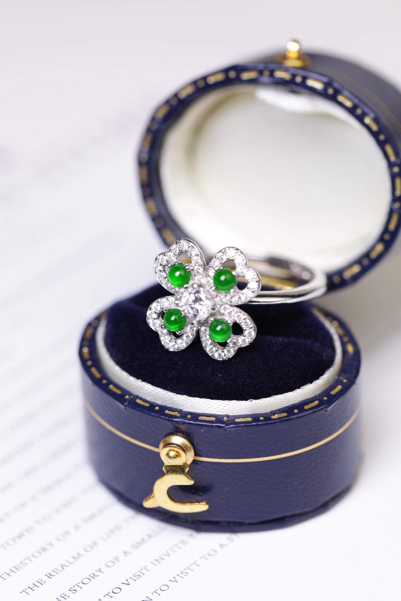 925 Silver Spinning Flower Jadeite Ring (Overall Dimensions: 14mm x 14mm x 6.3mm)