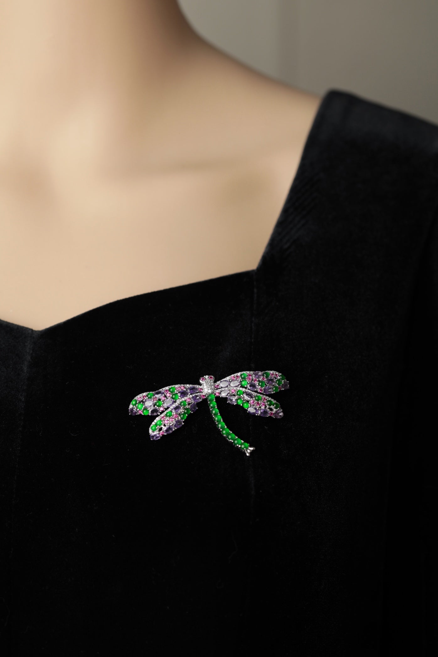 925 Silver Dragonfly Jadeite Brooch (Overall dimensions: 63mm x 37mm x 5mm)