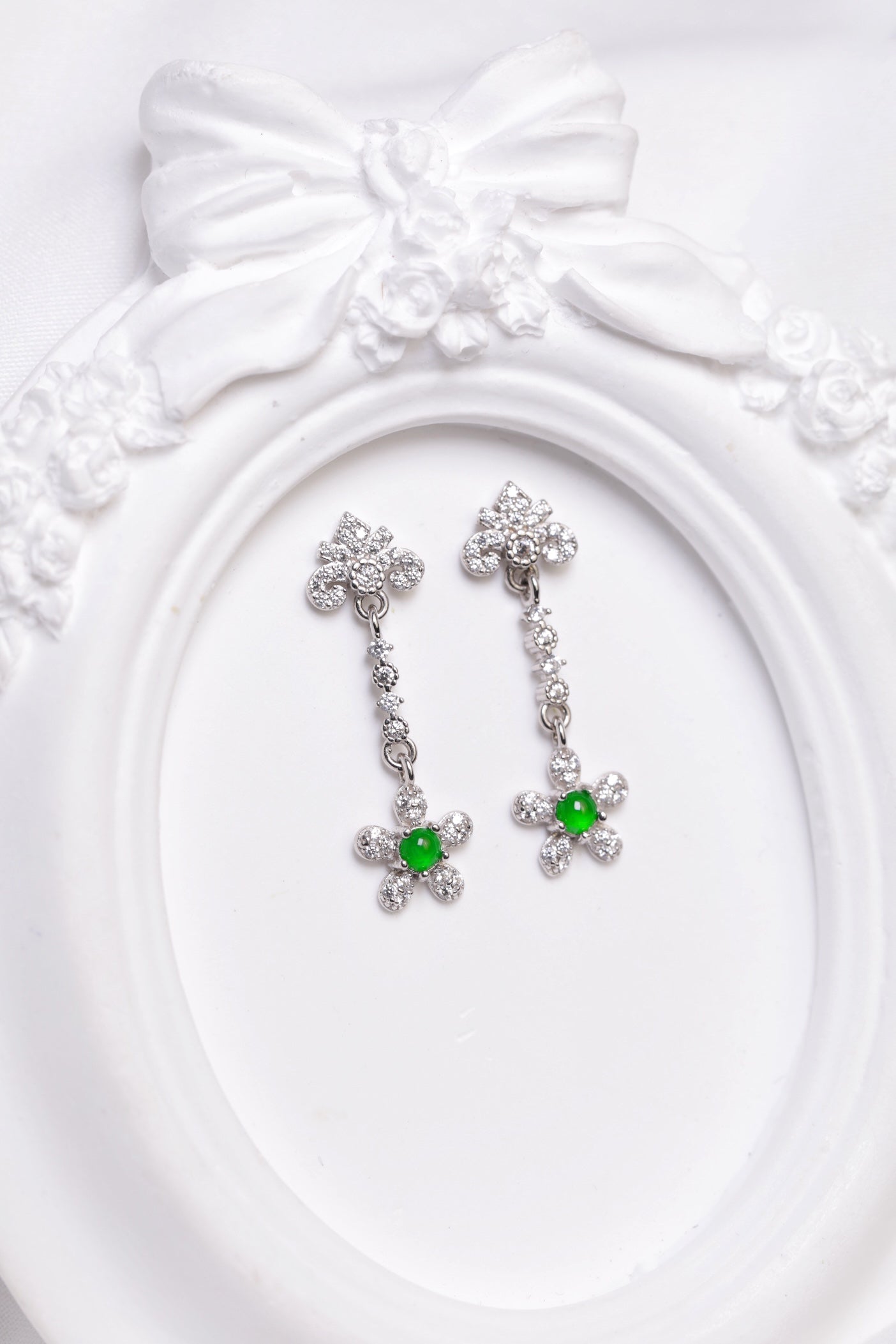 925 silver and jadeite flower drop earrings; overall dimensions: 29.3mm x 8.7mm x 2mm.