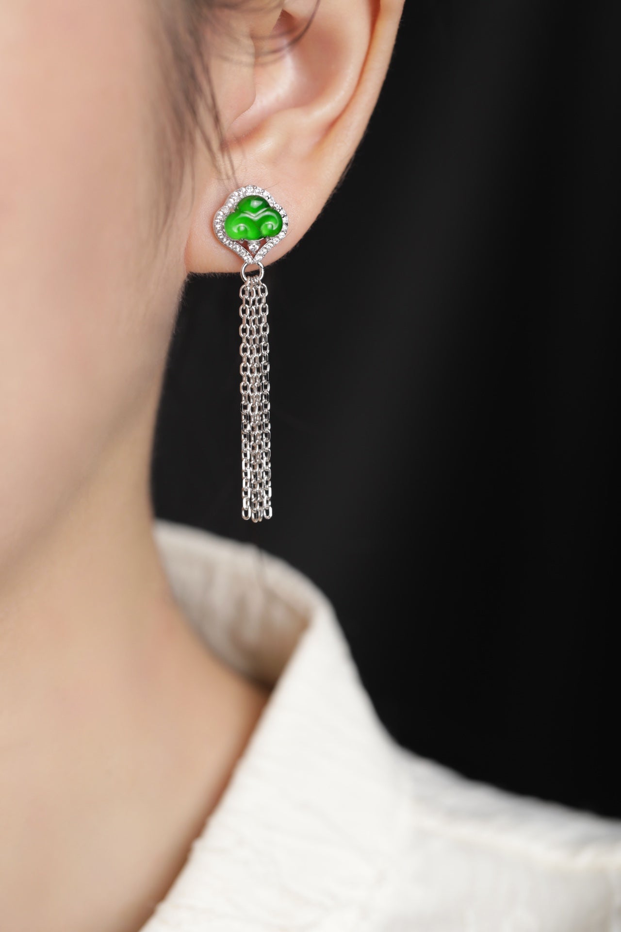 925 Silver Ruyi Tassel Jadeite Stud Earrings (Overall Dimensions: 47.7mm x 11.2mm x 5.1mm)