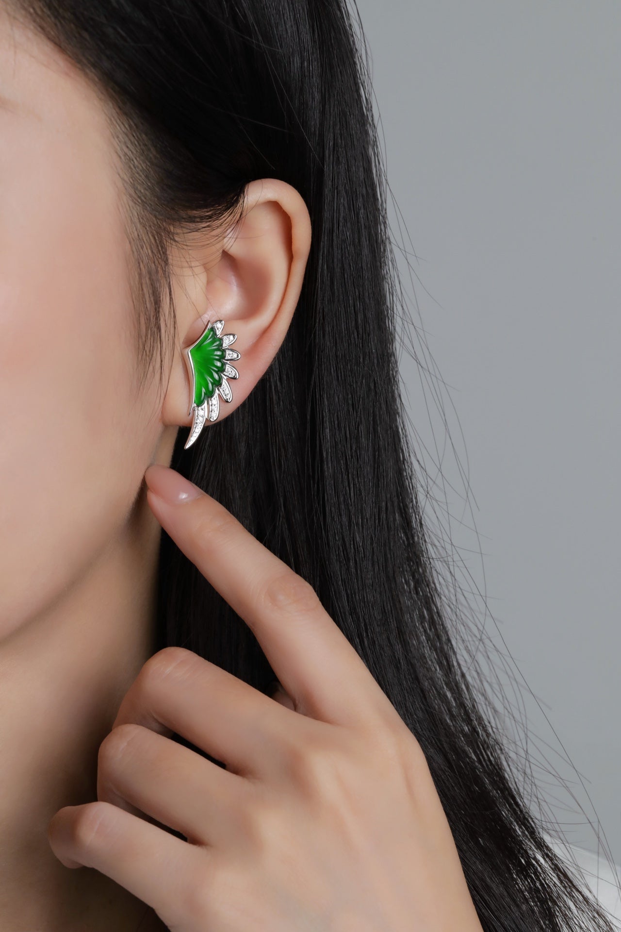 925 Silver "Victorian Wings" Jadeite Stud Earrings (Overall dimensions: 29.3mm x 13mm x 3.3mm)