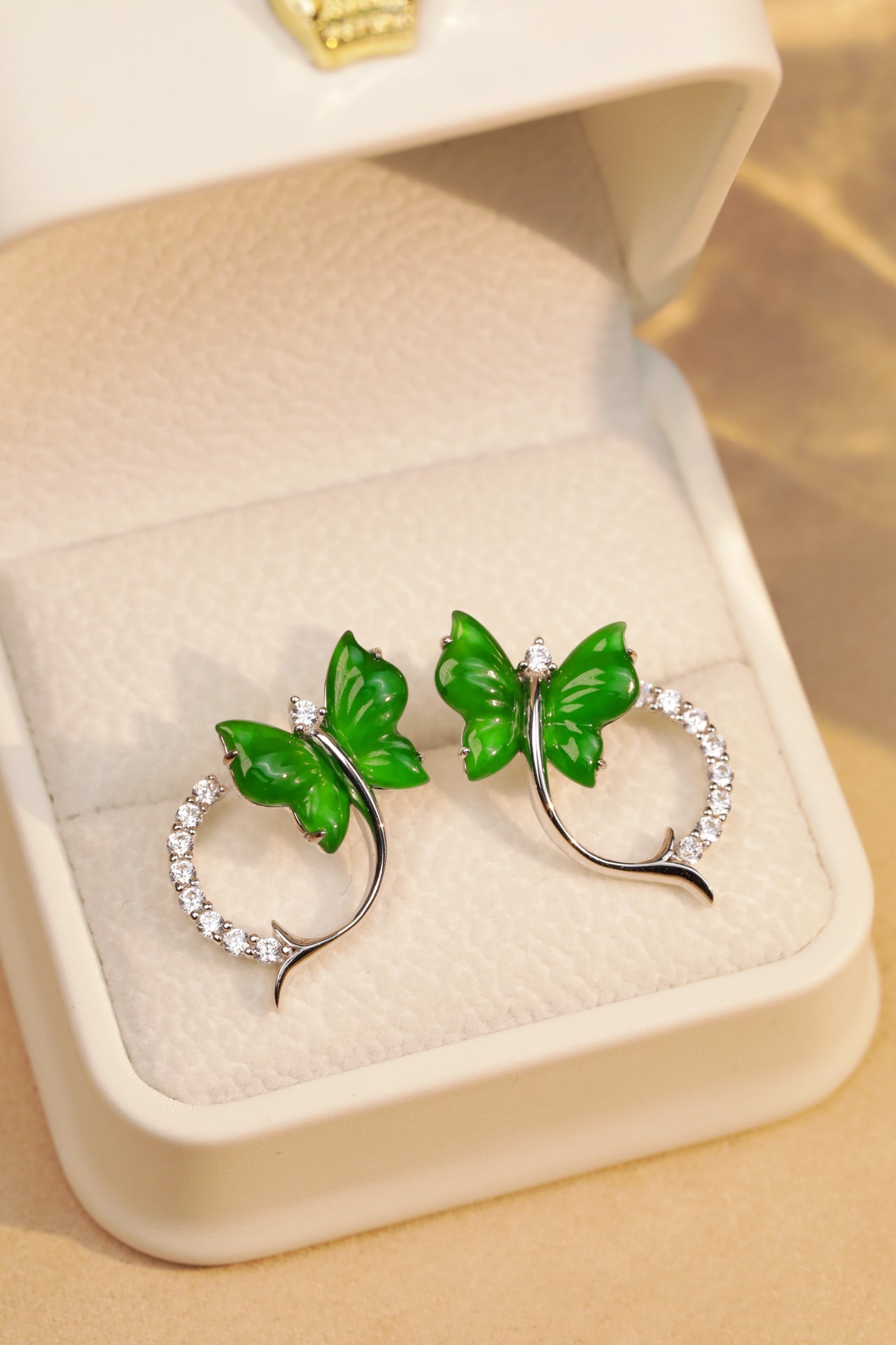 925 silver and jade butterfly stud earrings; overall dimensions: 21mm x 18mm x 8.5mm.