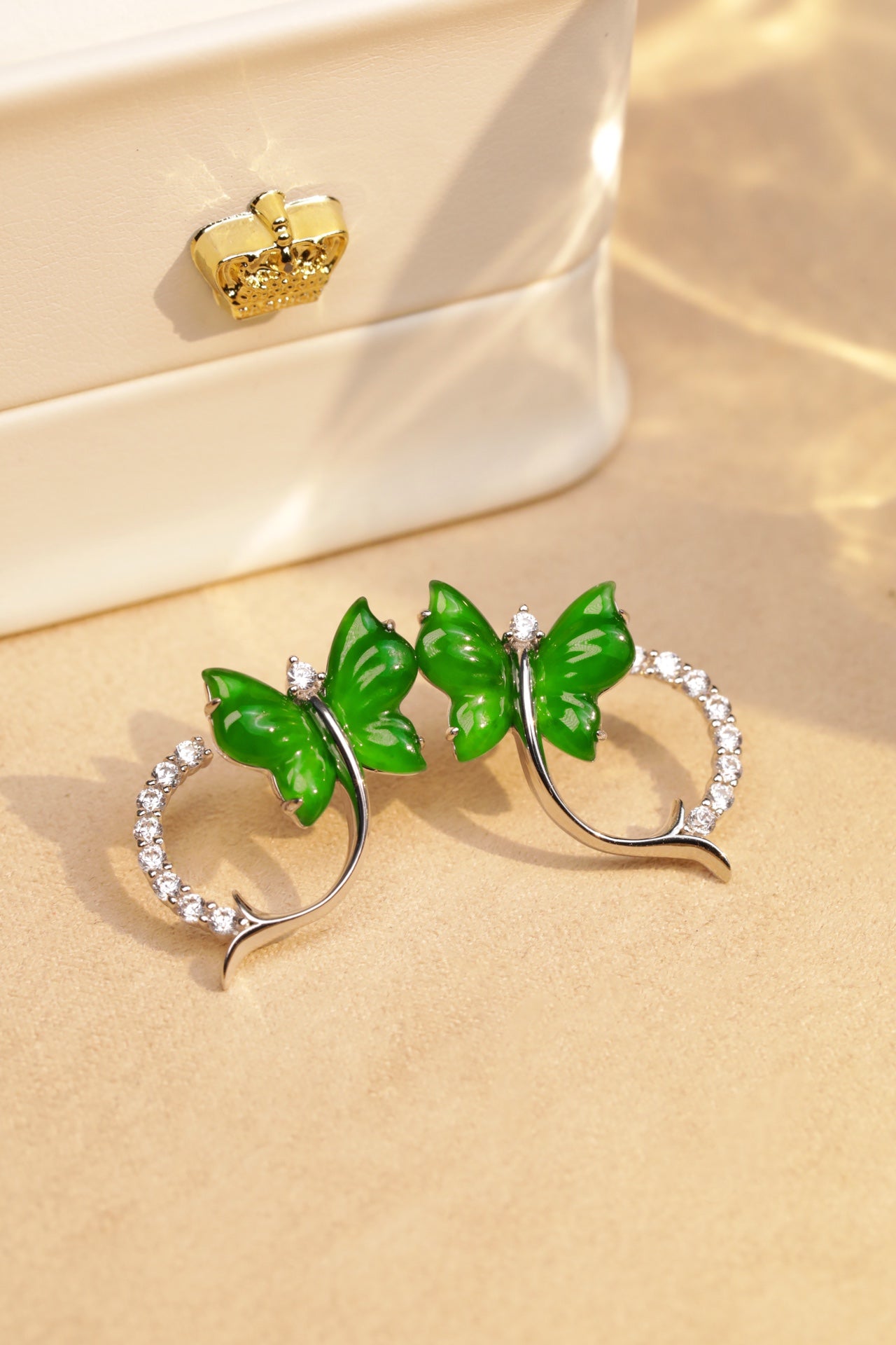925 silver and jade butterfly stud earrings; overall dimensions: 21mm x 18mm x 8.5mm.