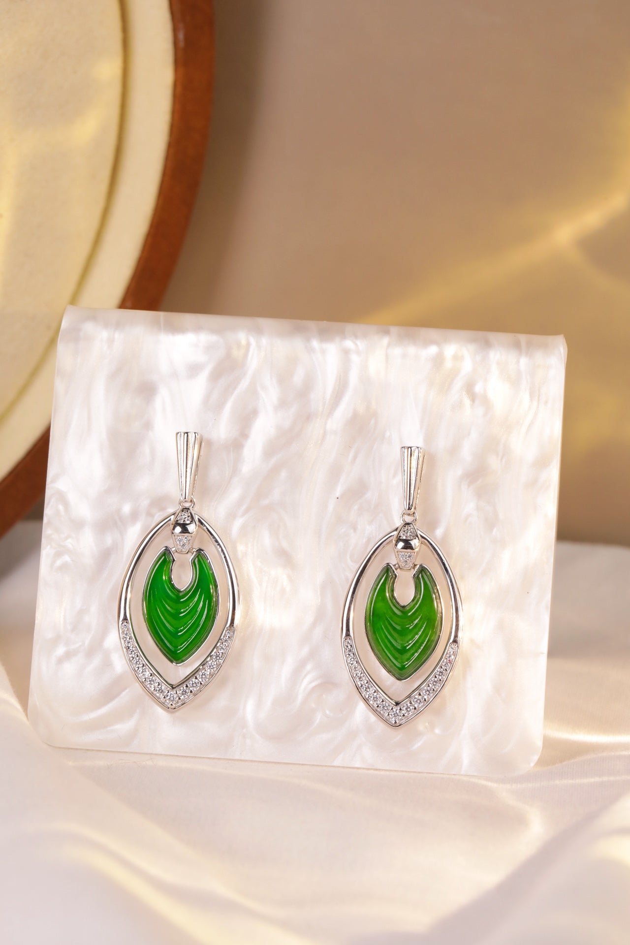 925 Silver "Jiguang" Phoenix Feather Jadeite Stud Earrings (Overall dimensions: 38mm x 16.8mm x 3.8mm)