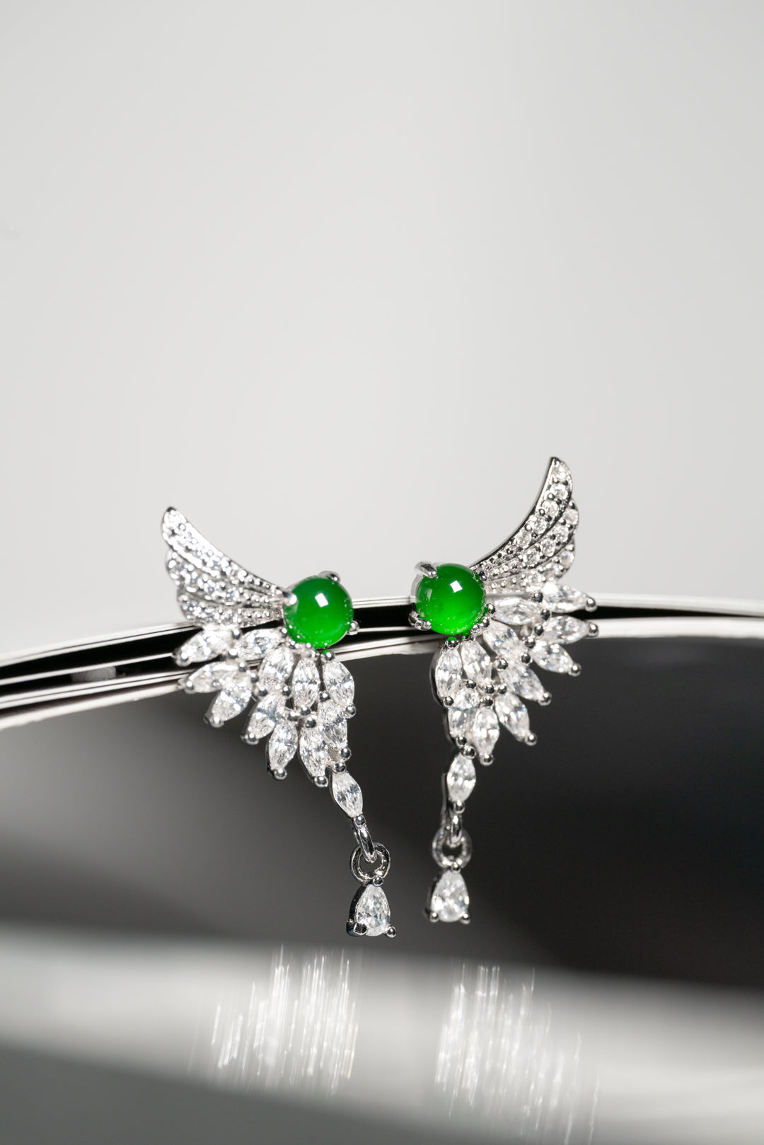 925 Silver Jadeite Ear Studs (Oval Cabochon with Wing Design) – Overall Dimensions: 28mm x 11mm x 4mm