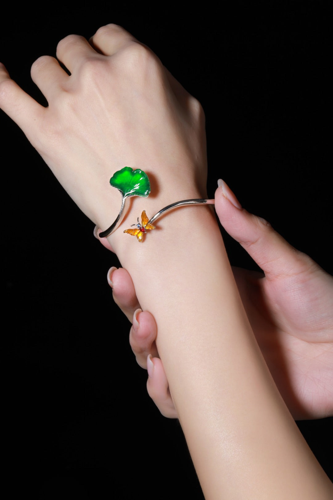 "Three Lifetimes luck of Apricots"" Jade Bangle with Apricot Leaf Motif