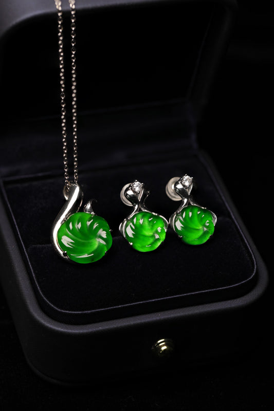 925 Silver Swirling Jade Necklace and Earring Set