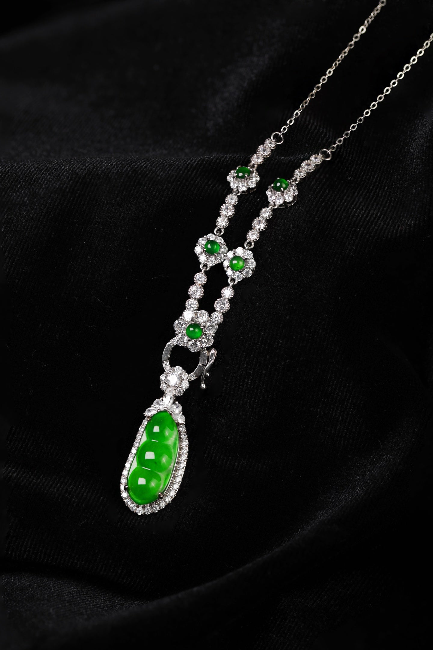 925 Silver and Jade "Lucky Bean" Necklace Set